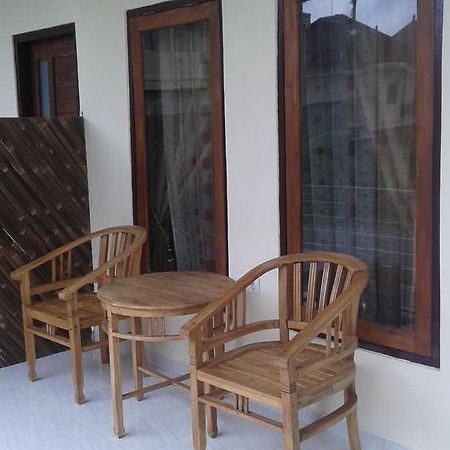 Madu Sentana House Hotel อูบุด ภายนอก รูปภาพ